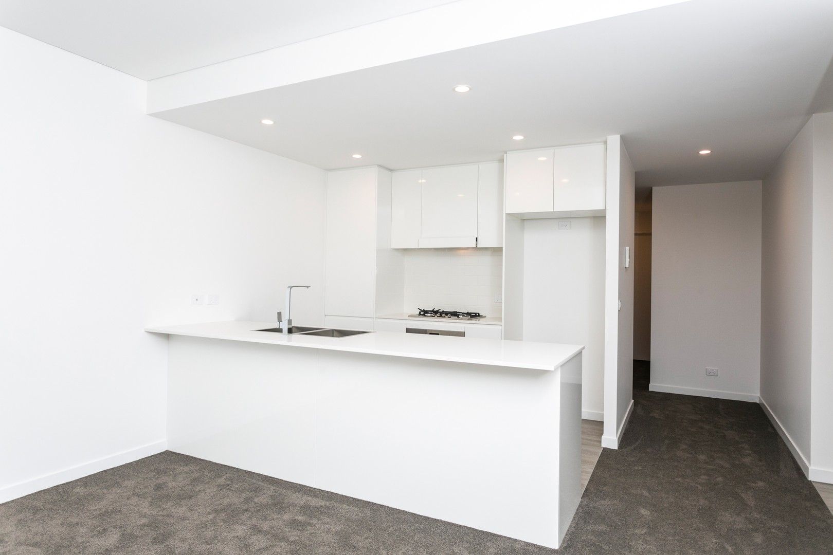 106/1 Evelyn Court, Shellharbour City Centre NSW 2529, Image 1