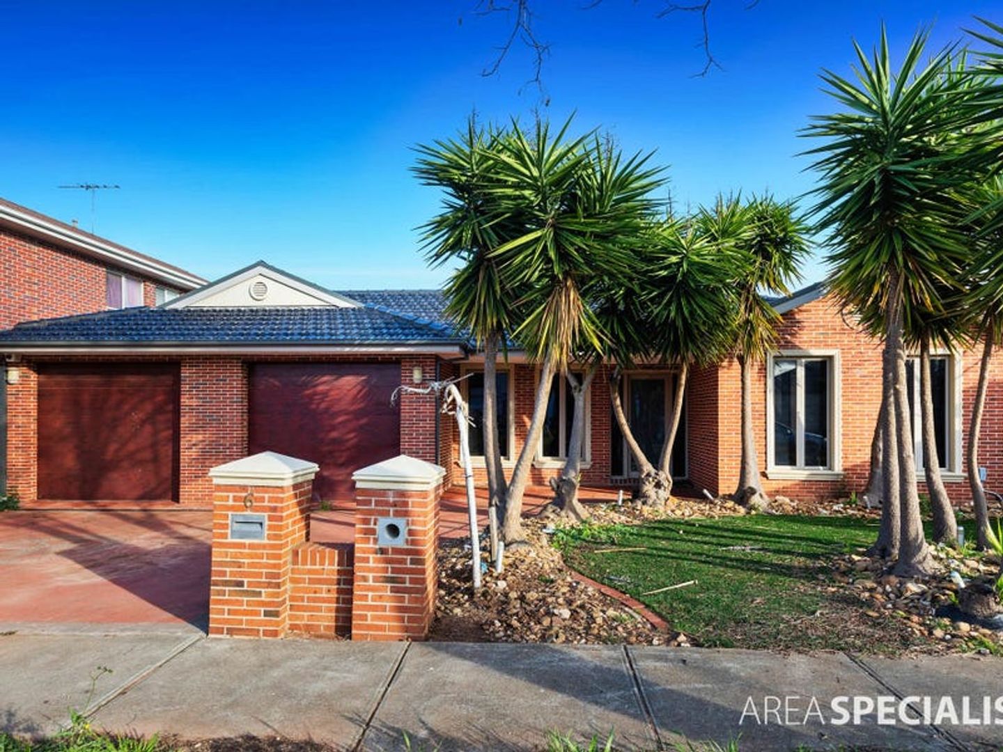 6 Margaret Place, Taylors Hill VIC 3037