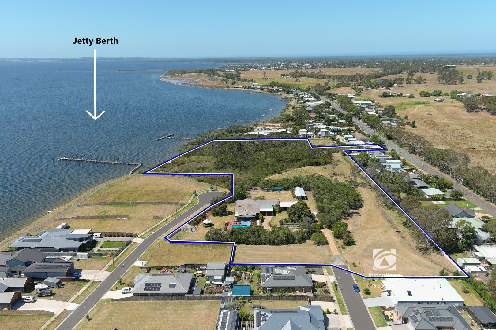 17 Seagreen Close, Eagle Point VIC 3878, Image 0