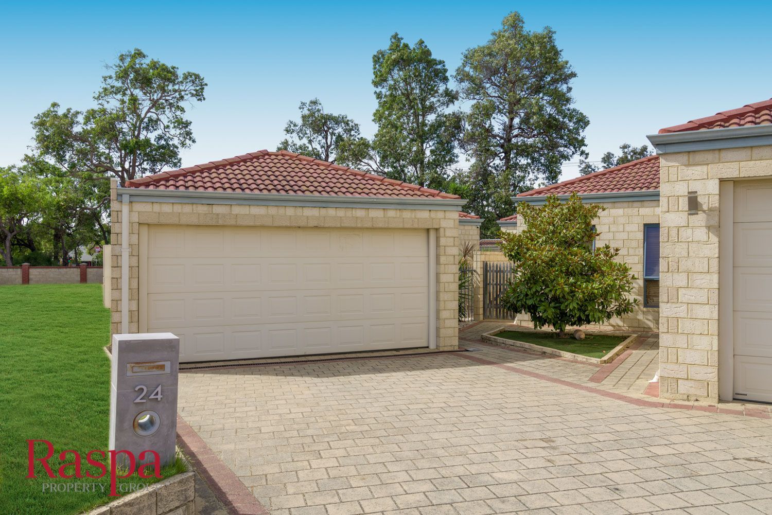 24 Constitution Gardens, Bibra Lake WA 6163, Image 1