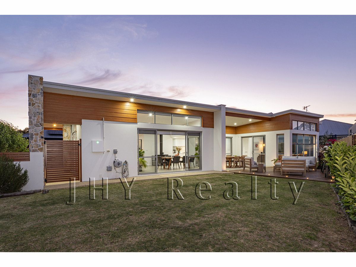 10 Ballyneal Loop, Dunsborough WA 6281, Image 2