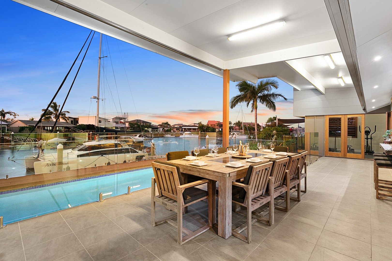 6 Compass Court, Raby Bay QLD 4163, Image 0