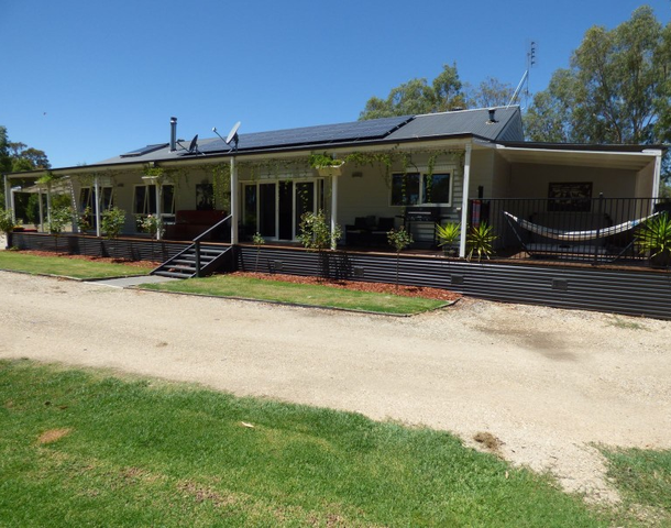 135 Glenview Road, Barham NSW 2732