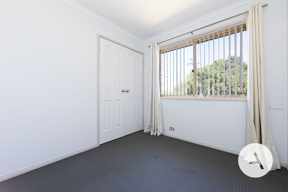 3 bedrooms House in 42 Ashcroft Cres MONASH ACT, 2904