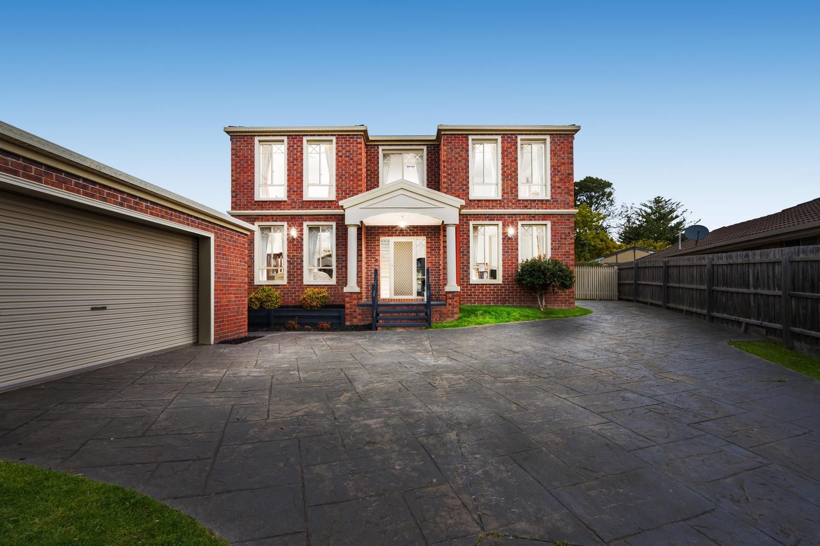 13 Jonathan Close, Bayswater North VIC 3153, Image 1