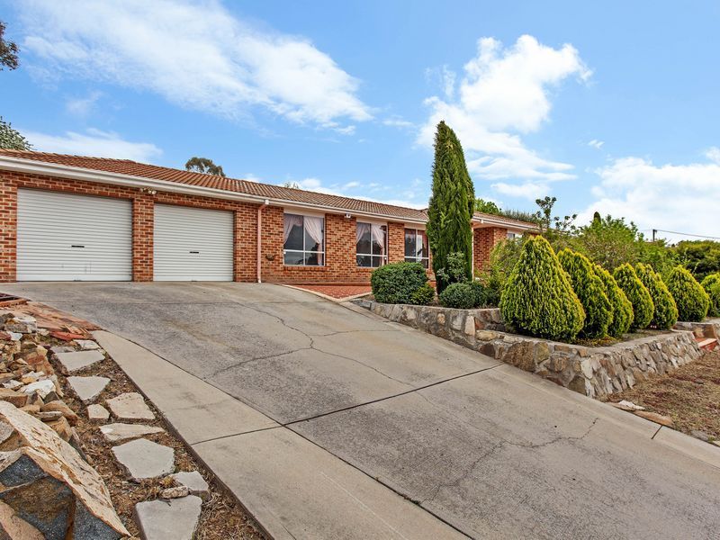 2 Carpenter Close, Calwell ACT 2905, Image 1