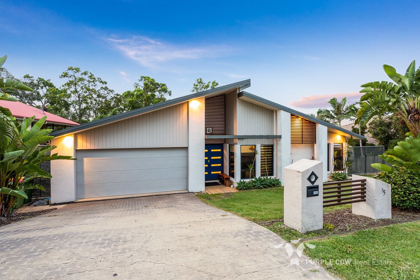 35 Highlands Terrace, Springfield Lakes Property History & Address