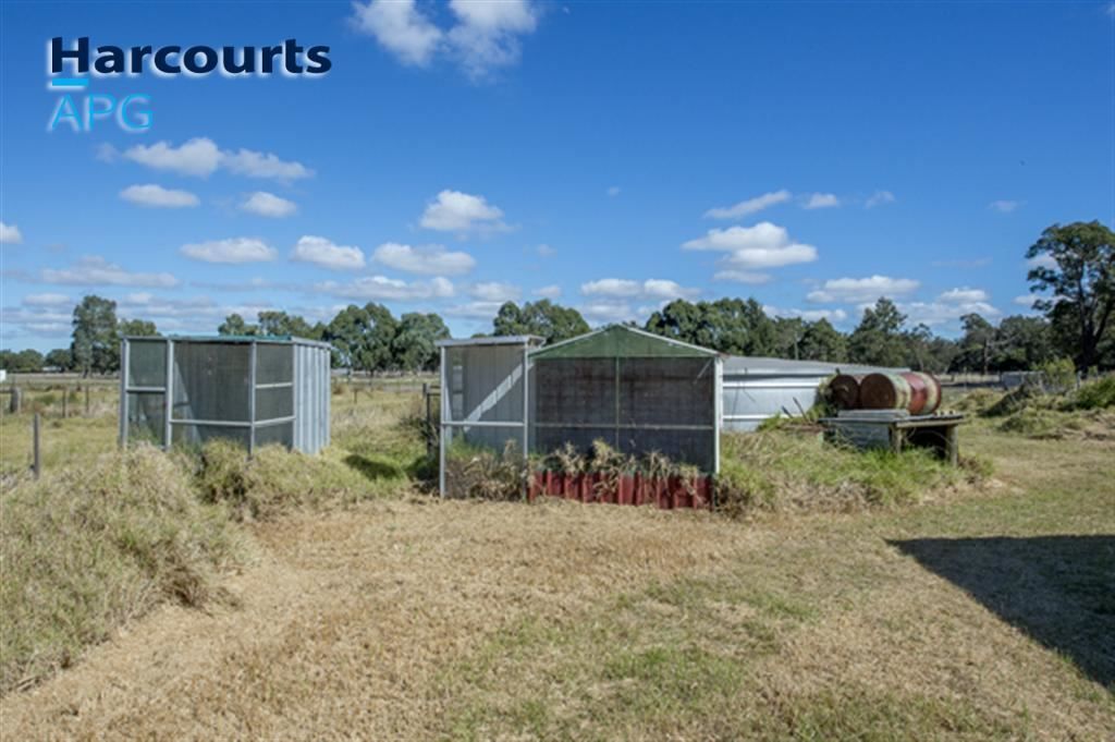 83 Hackett Street, Cookernup WA 6219, Image 2