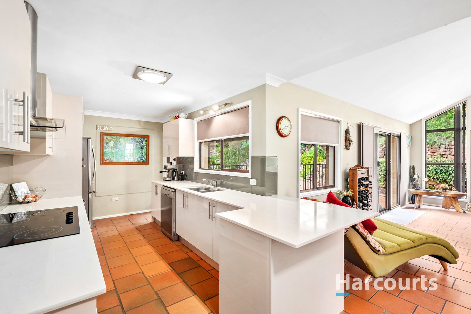 16 Bolton Close, Bolton Point NSW 2283, Image 2