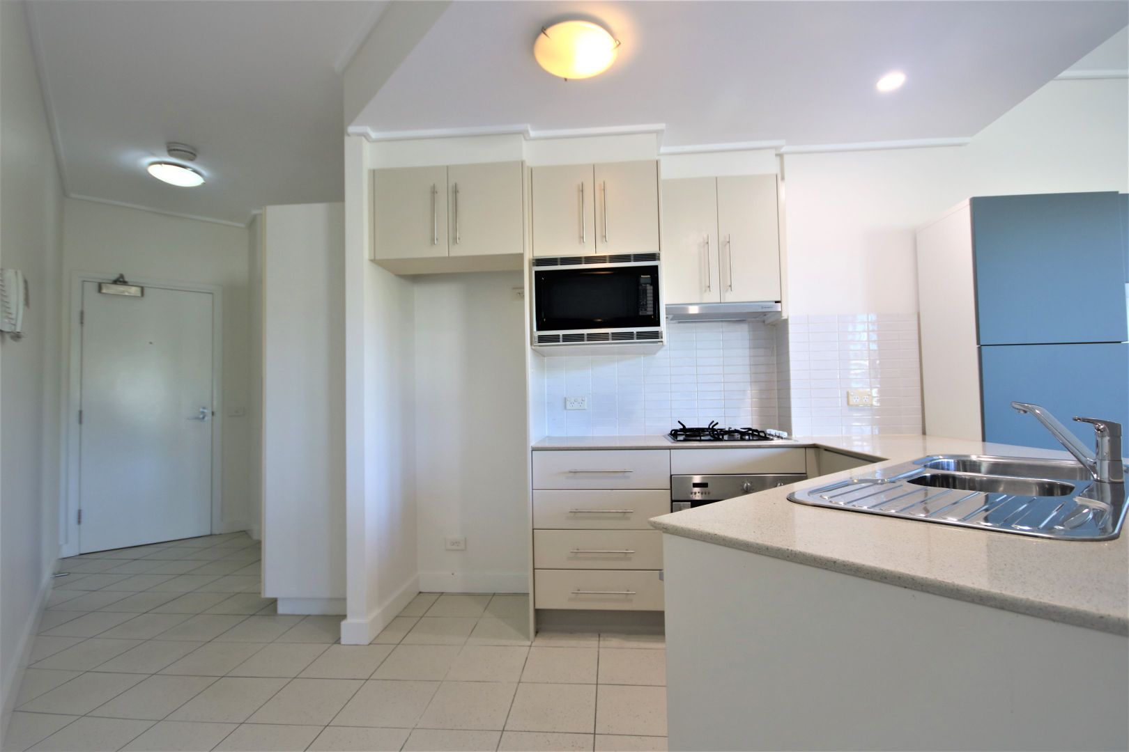 203/1 The Piazza, Wentworth Point NSW 2127, Image 2