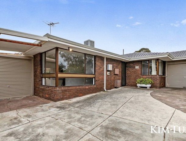 21 Currajong Crescent, Craigie WA 6025