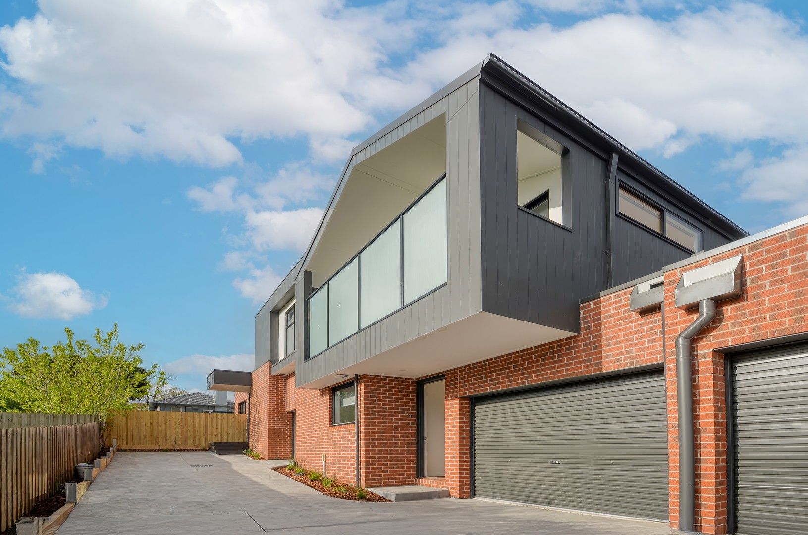 2 bedrooms Townhouse in 2/62 Clingin Street RESERVOIR VIC, 3073