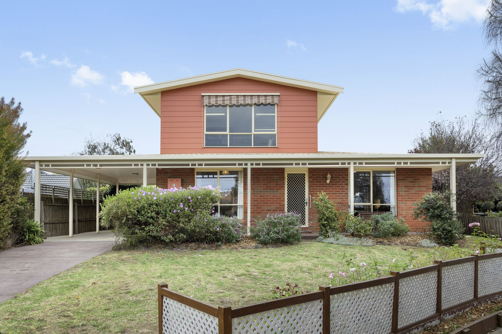 13 Dumfries Court, Torquay VIC 3228, Image 2