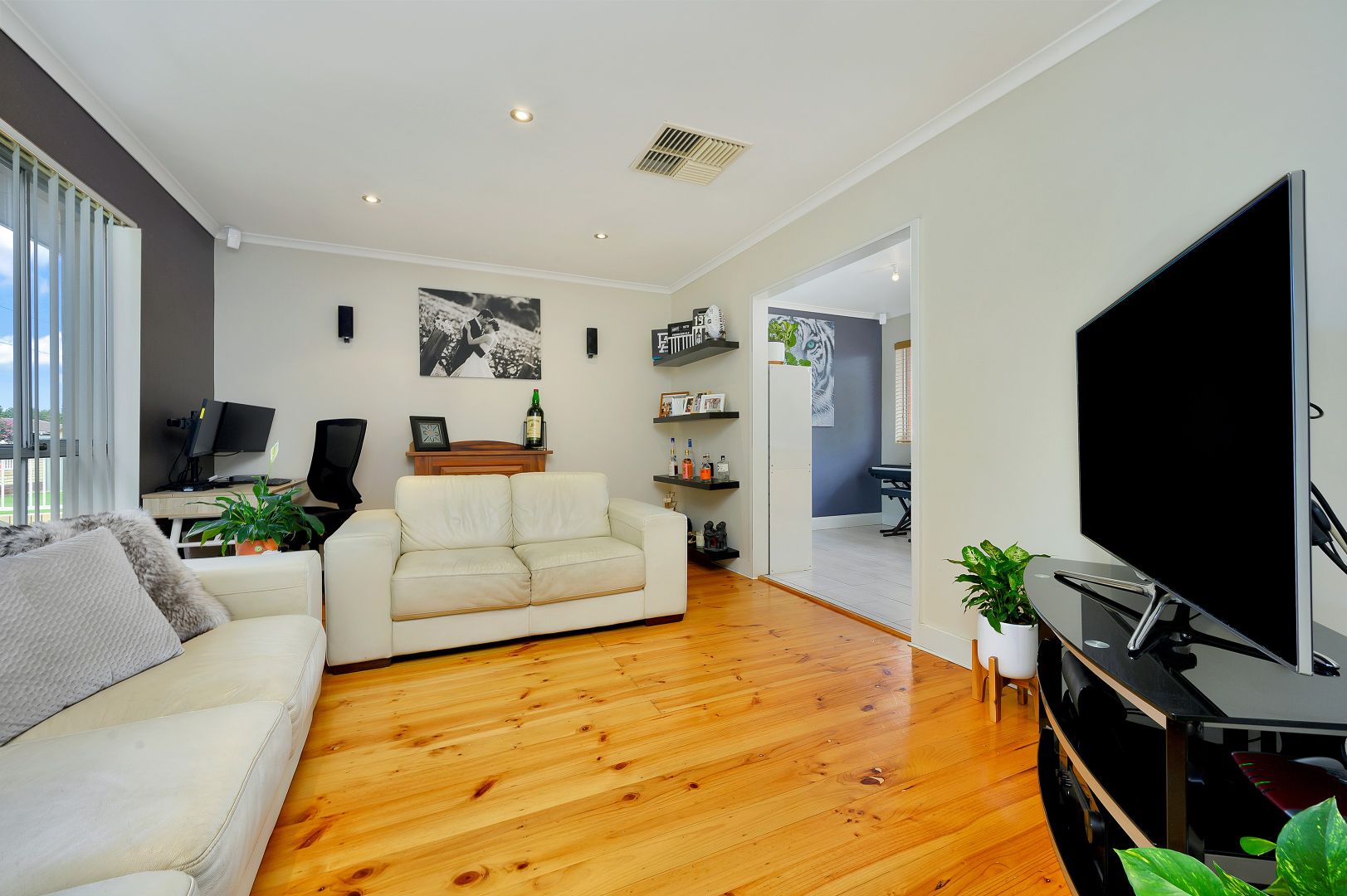 31 Gordon Street, Semaphore Park SA 5019, Image 2