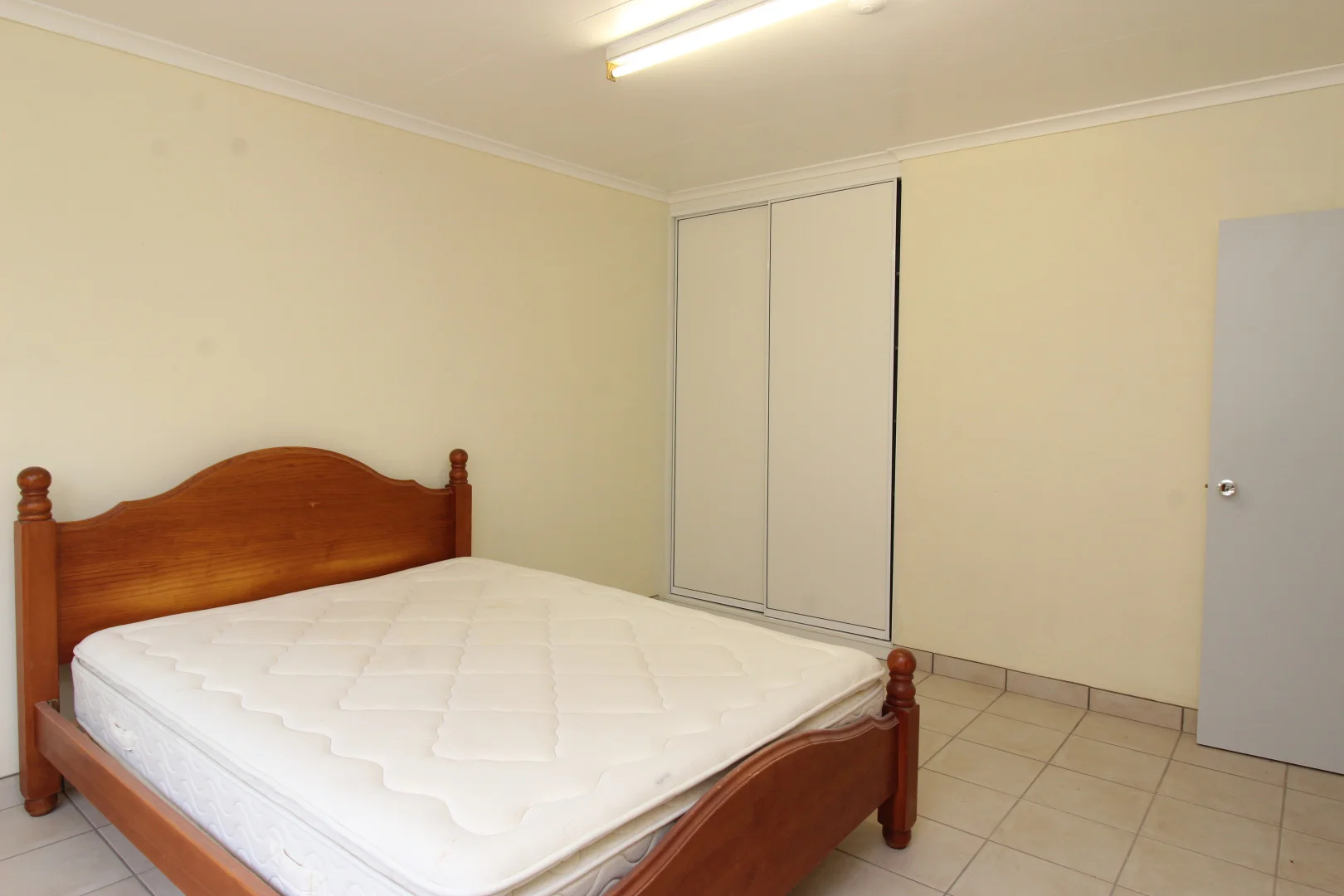 Additional image 5 of Unit 2/8 Carbine Ave, Mount Isa QLD 4825