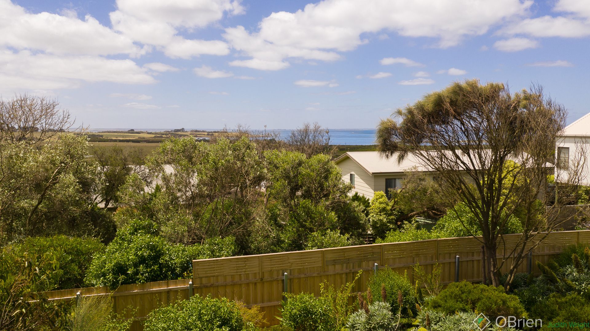 8 Dunvegan Crescent, Surf Beach VIC 3922, Image 2