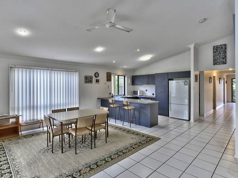 5 Jasmine Street Wakerley Qld 4154 House For Rent 570 Domain