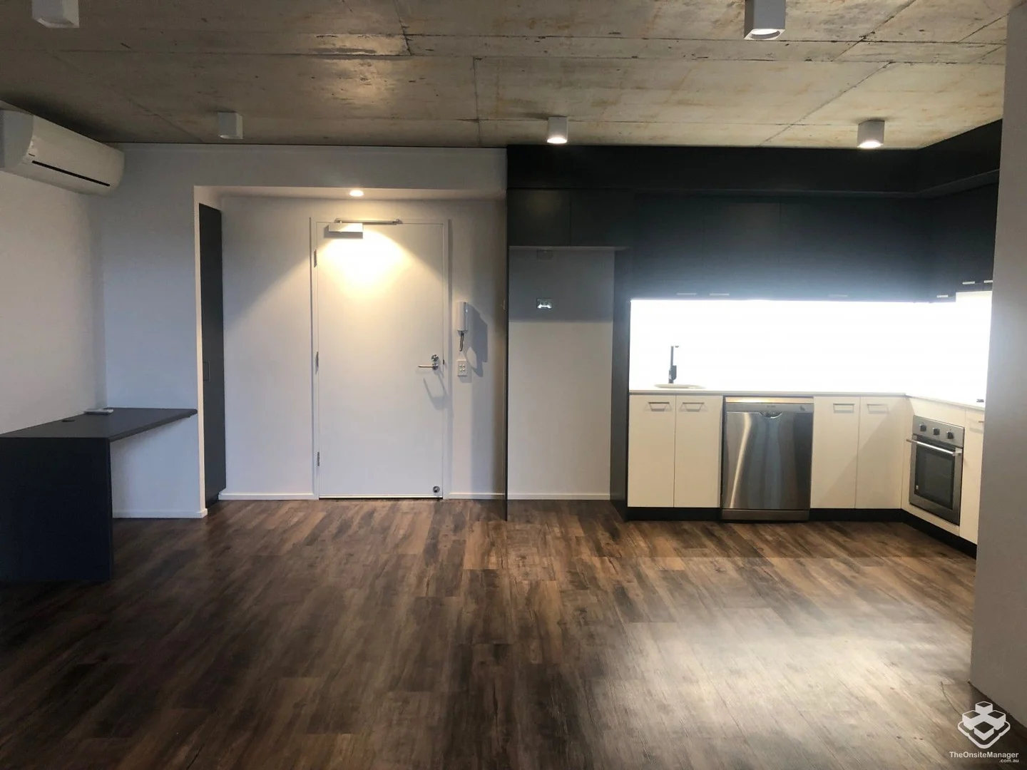 Additional image 7 of ID:21172437/190 Varsity Parade, Varsity Lakes QLD 4227