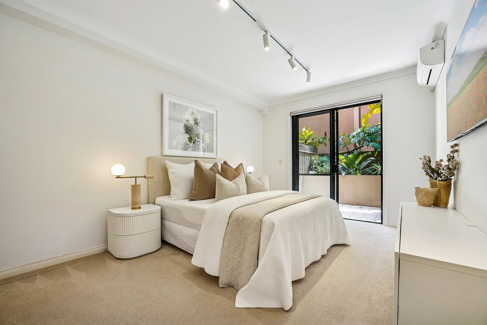 Additional image 5 of 2/104 Beach Road, Bondi Beach NSW 2026