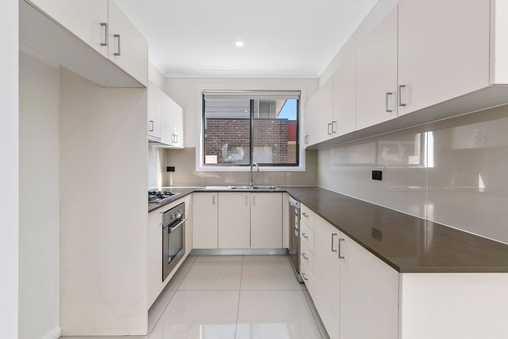 1/11-13 King Street, Guildford West NSW 2161, Image 2