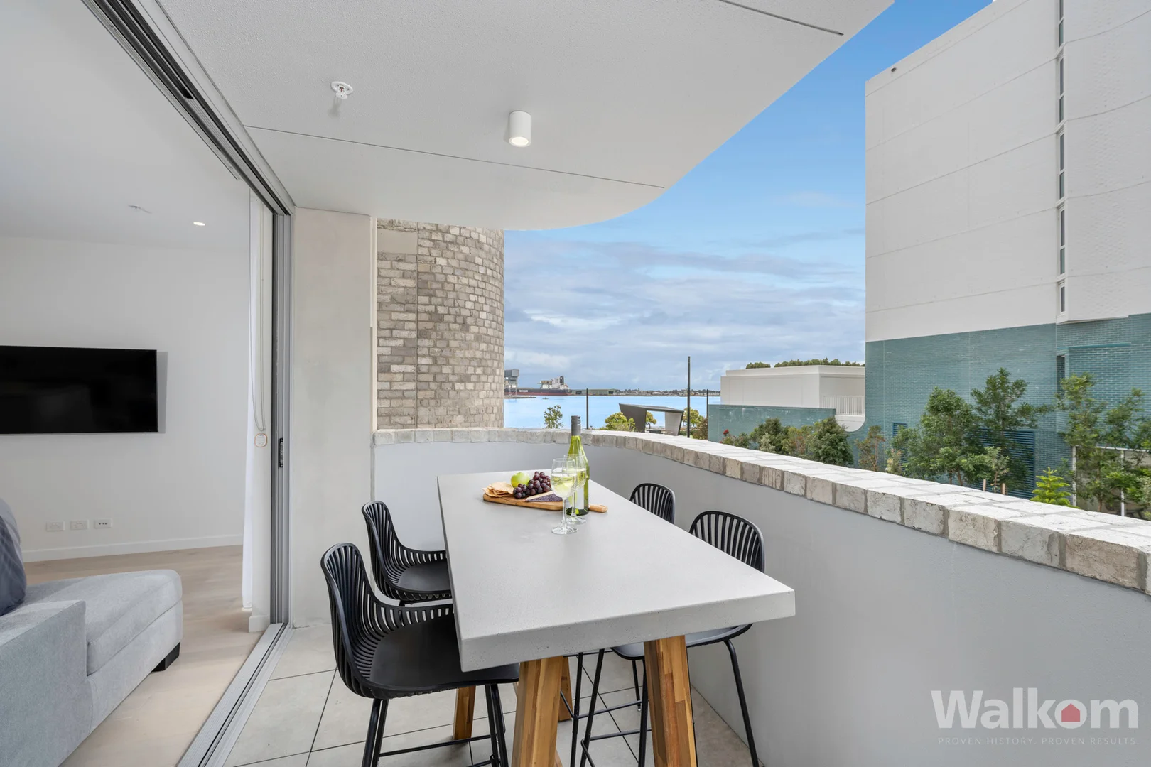 Additional image 2 of 102/29 Honeysuckle Drive, Newcastle NSW 2300