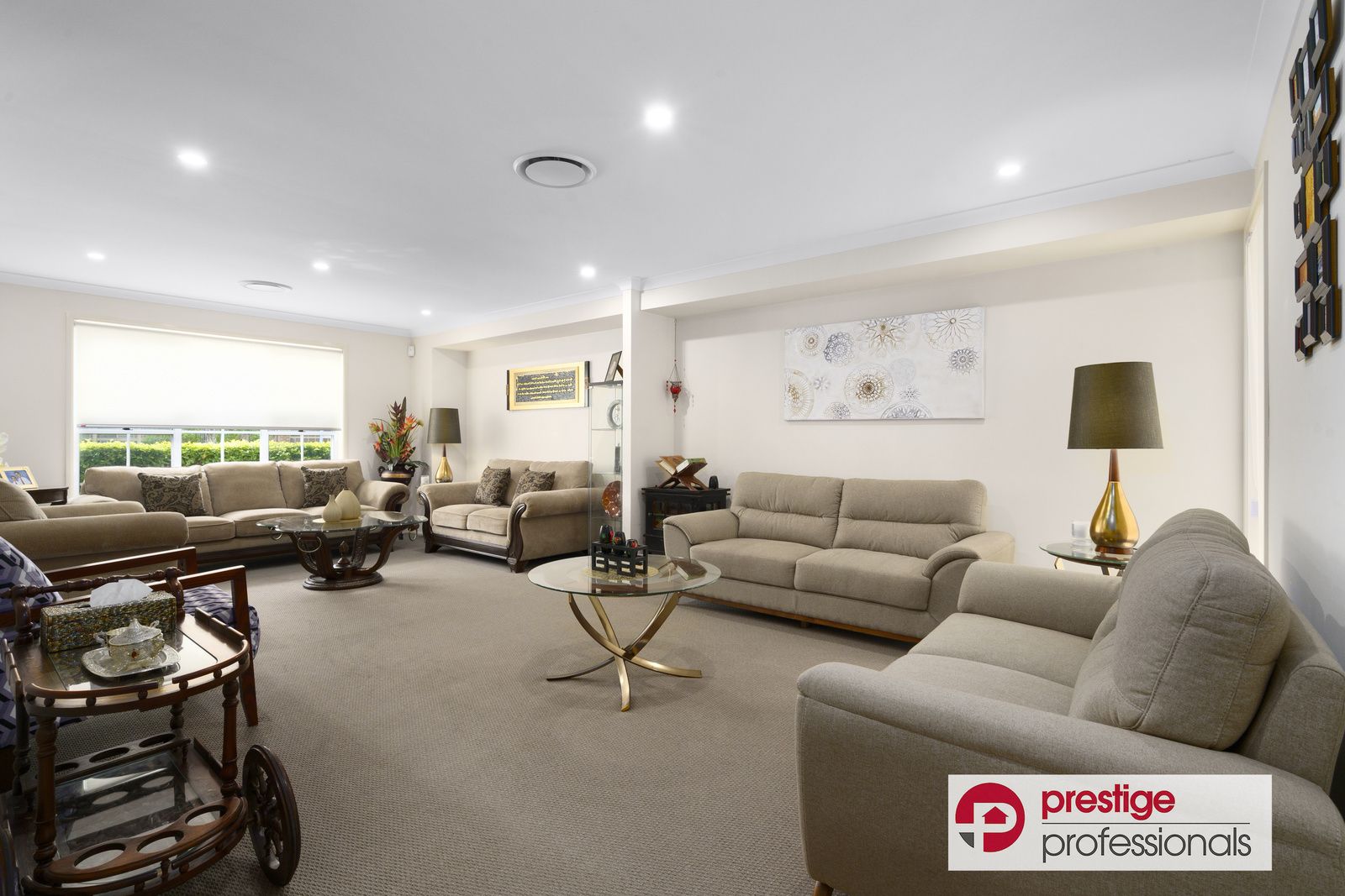 15 Paroo Court, Wattle Grove NSW 2173, Image 1