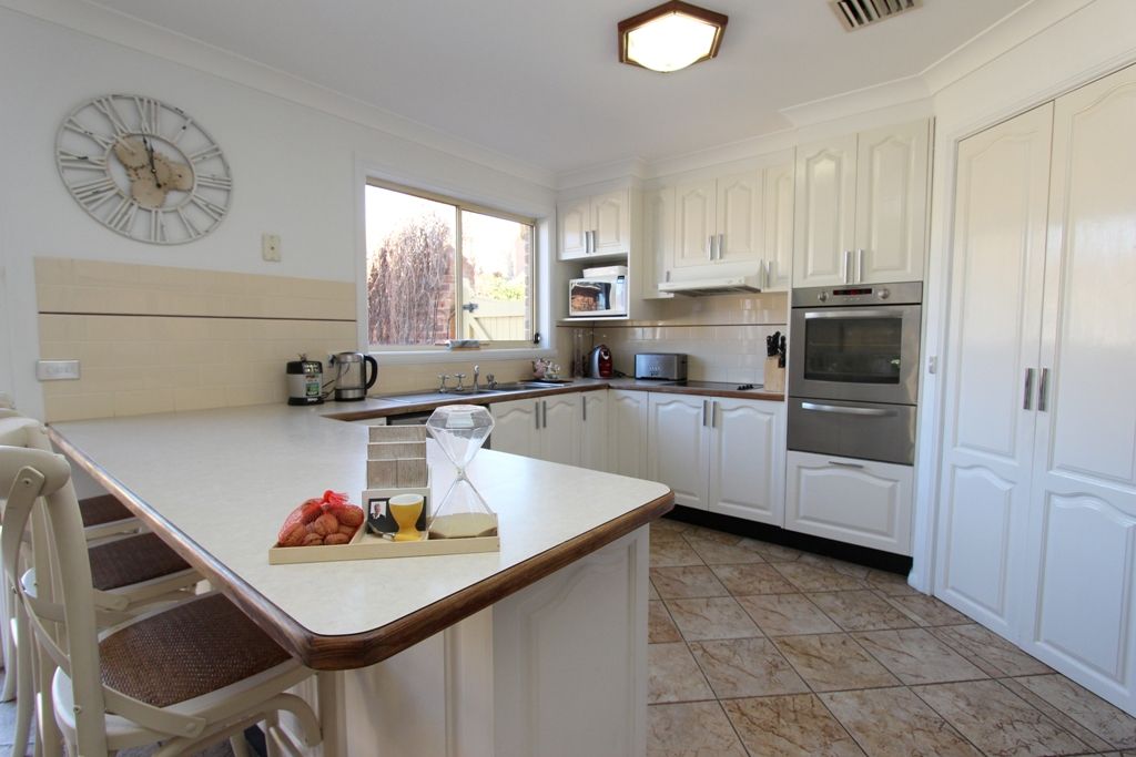 3 Cherrywood Crescent, Llanarth NSW 2795, Image 2