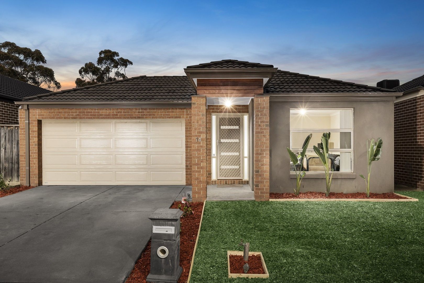 3 bedrooms House in 14 Pipit Circuit SOUTH MORANG VIC, 3752