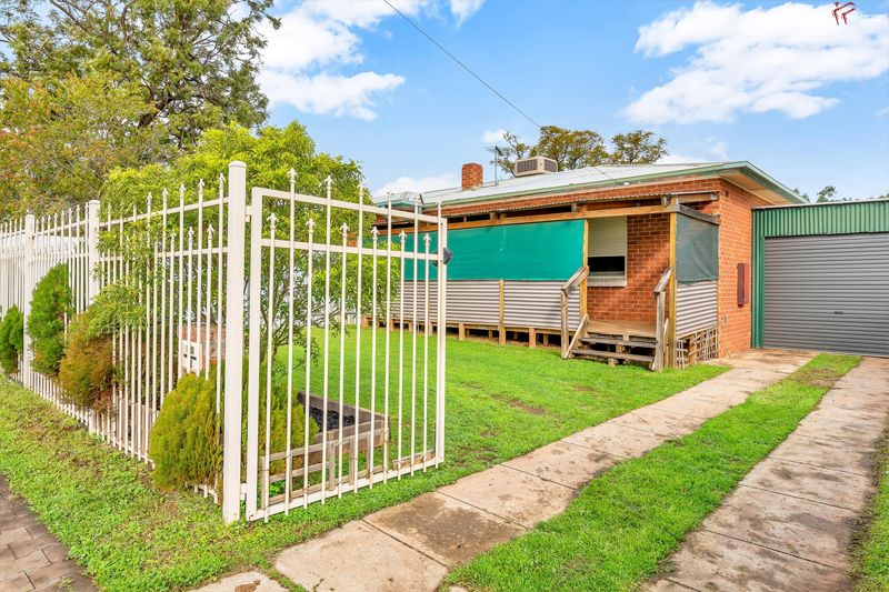 12 Cullen Street, Elizabeth Park SA 5113, Image 0