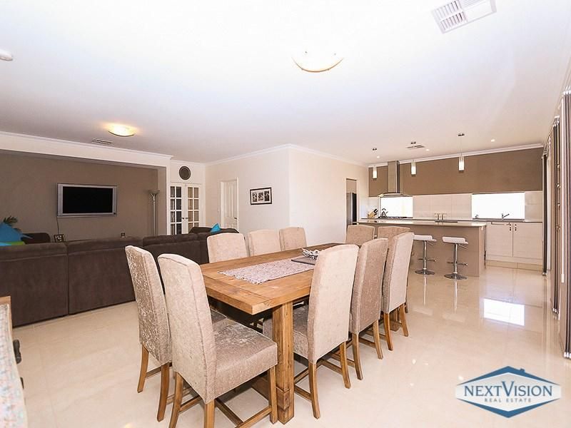 62 Jacksonia Promenade, Success WA 6164, Image 2