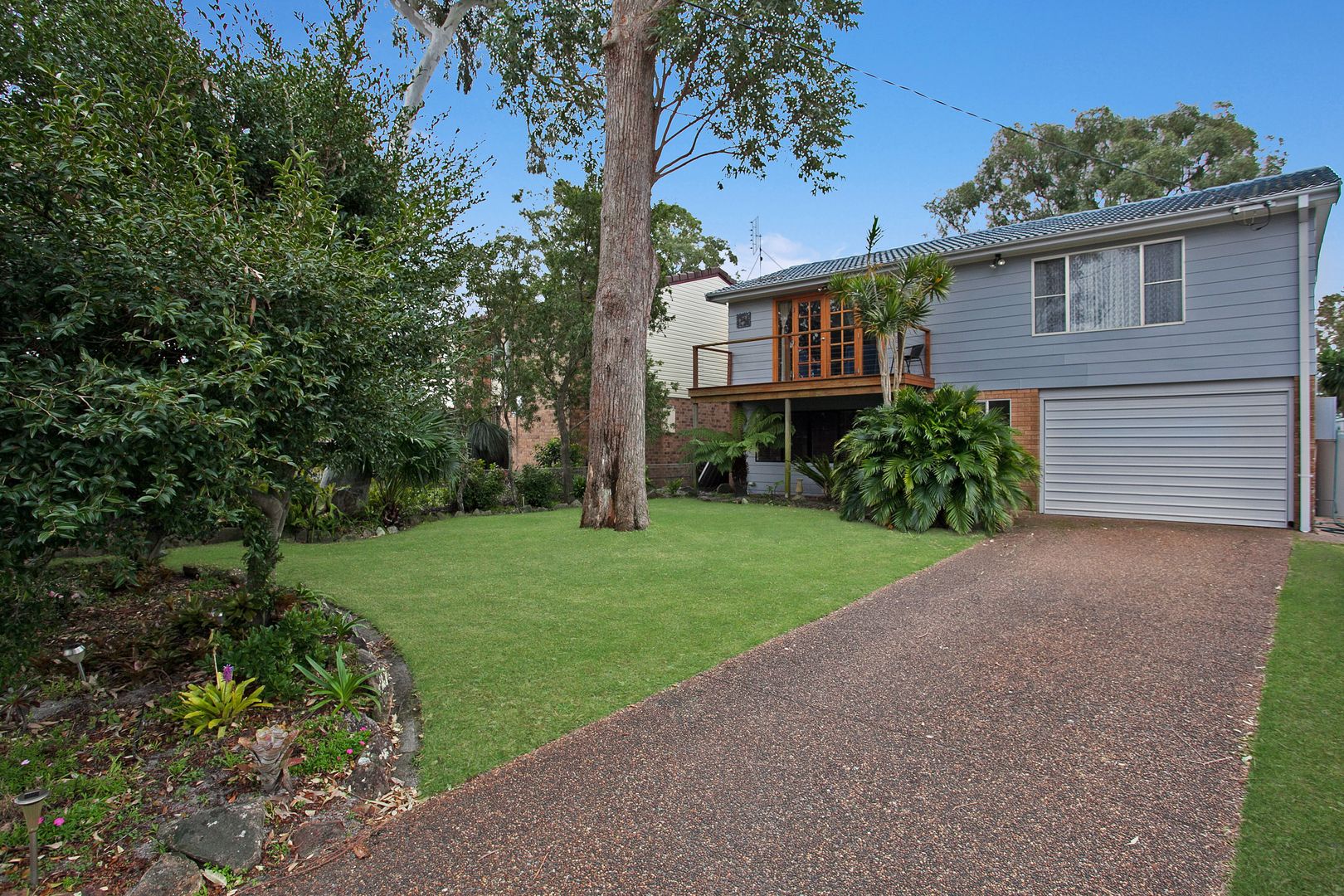 25 Diggers Drive, Tanilba Bay NSW 2319