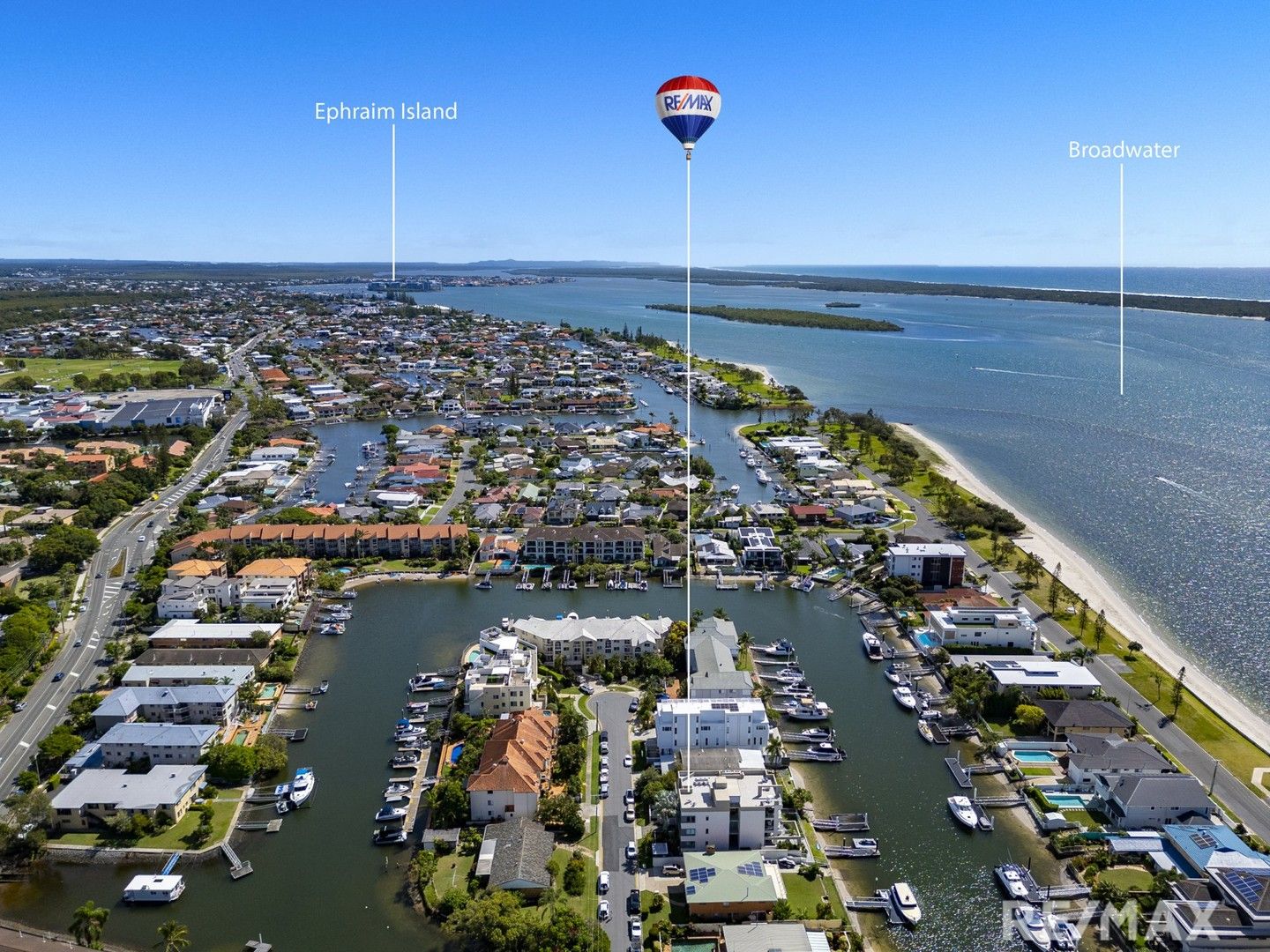 3 bedrooms Apartment / Unit / Flat in 3/11 Canal Avenue RUNAWAY BAY QLD, 4216
