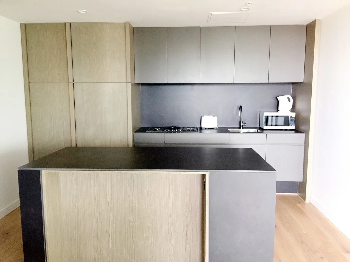 2811/8 Pearl River Road, Docklands VIC 3008