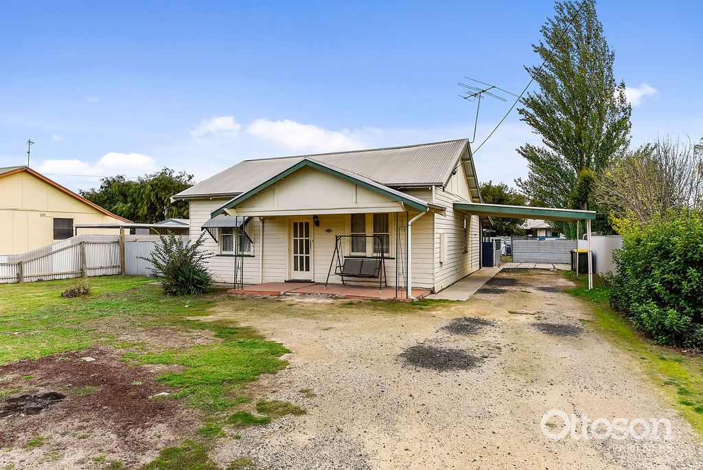 18 McCoy Street, Naracoorte SA 5271, Image 1