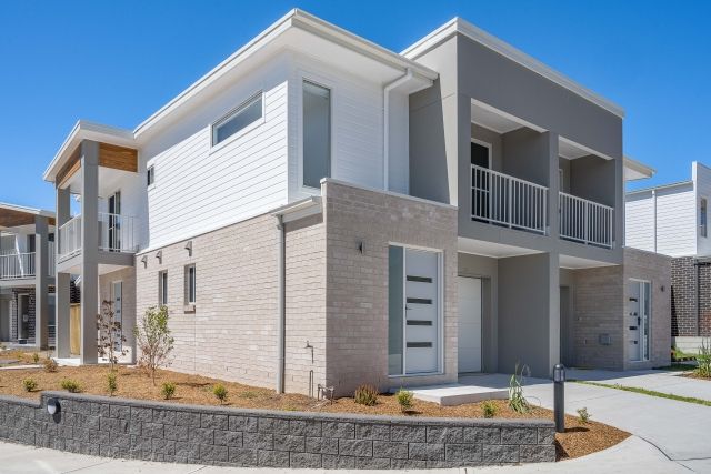 3 bedrooms Townhouse in 1 Kaibug Close FLETCHER NSW, 2287