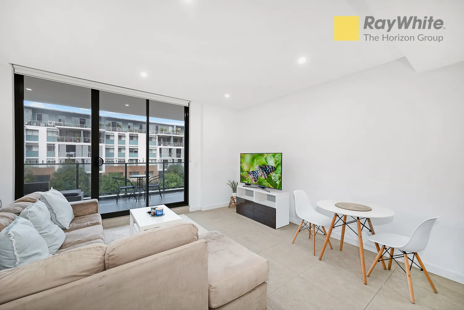 Designer Apartment of Style, Space & Quality, Botany