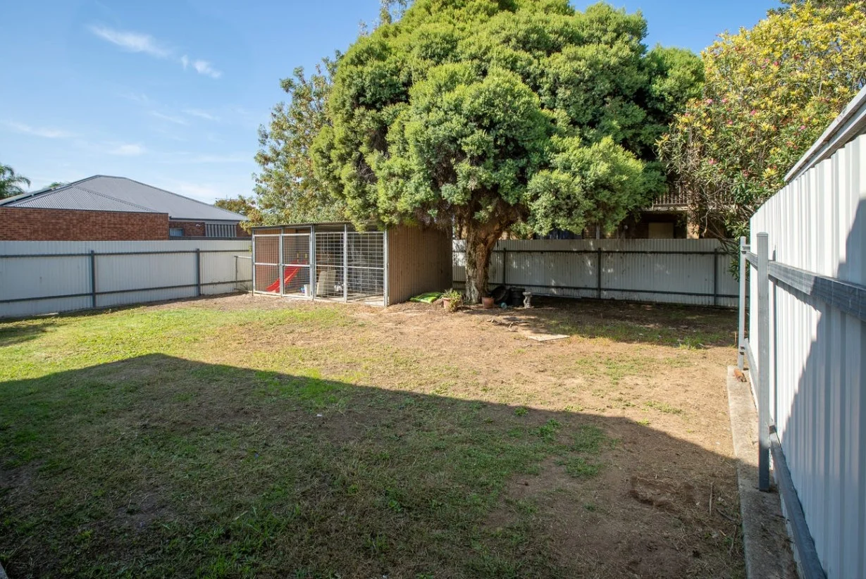 Additional image 12 of 2/237 Gulpha Street, North Albury NSW 2640
