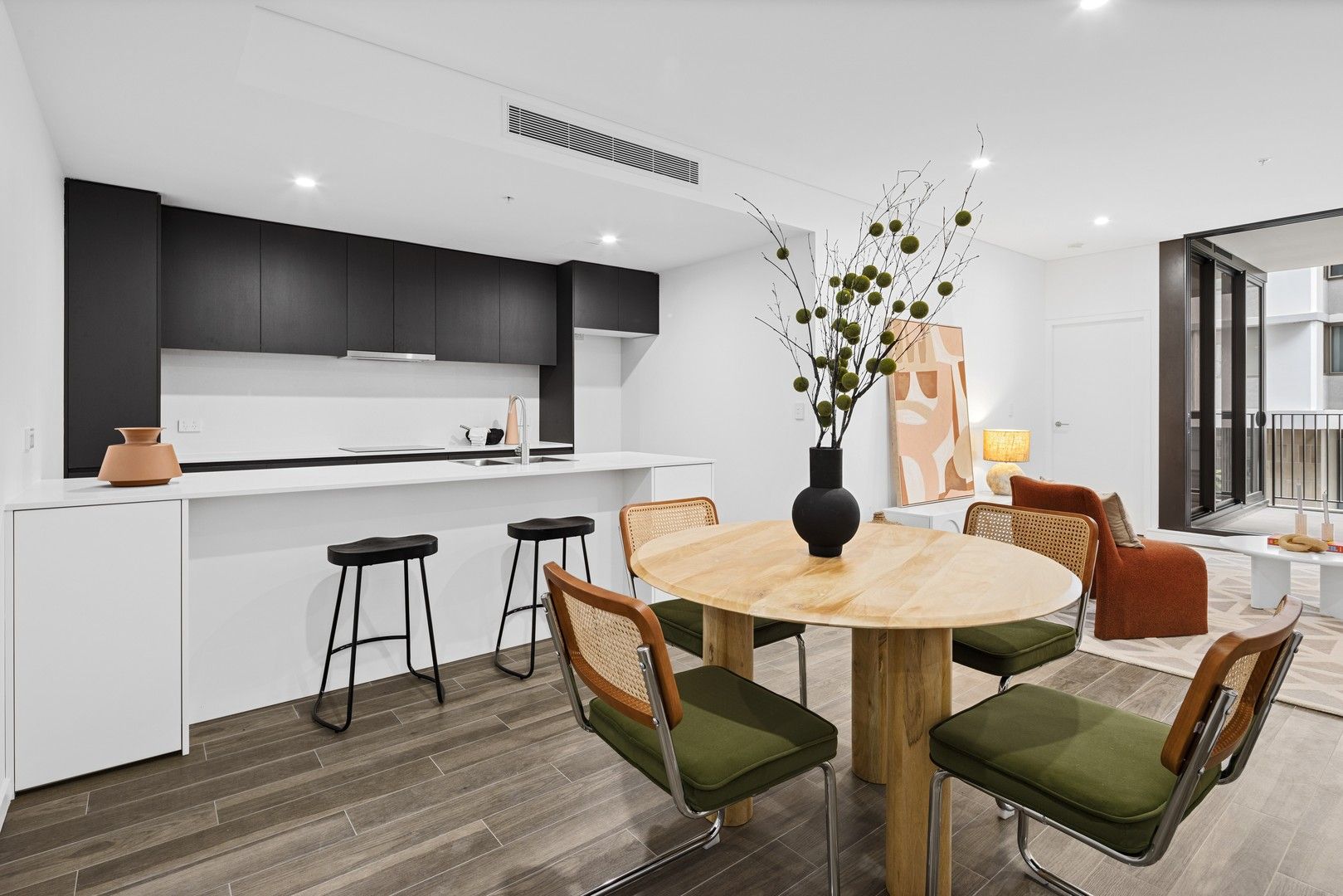 2 bedrooms Apartment / Unit / Flat in 1 Sonny Leonard Street ZETLAND NSW, 2017