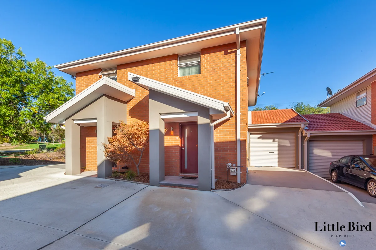 Primary image of 2/4 Taroona Place, Lyons ACT 2606