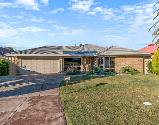 18 Hillview Rise, Cooloongup WA 6168