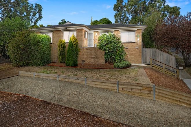 Picture of 2 Parry Drive, MOOROOLBARK VIC 3138