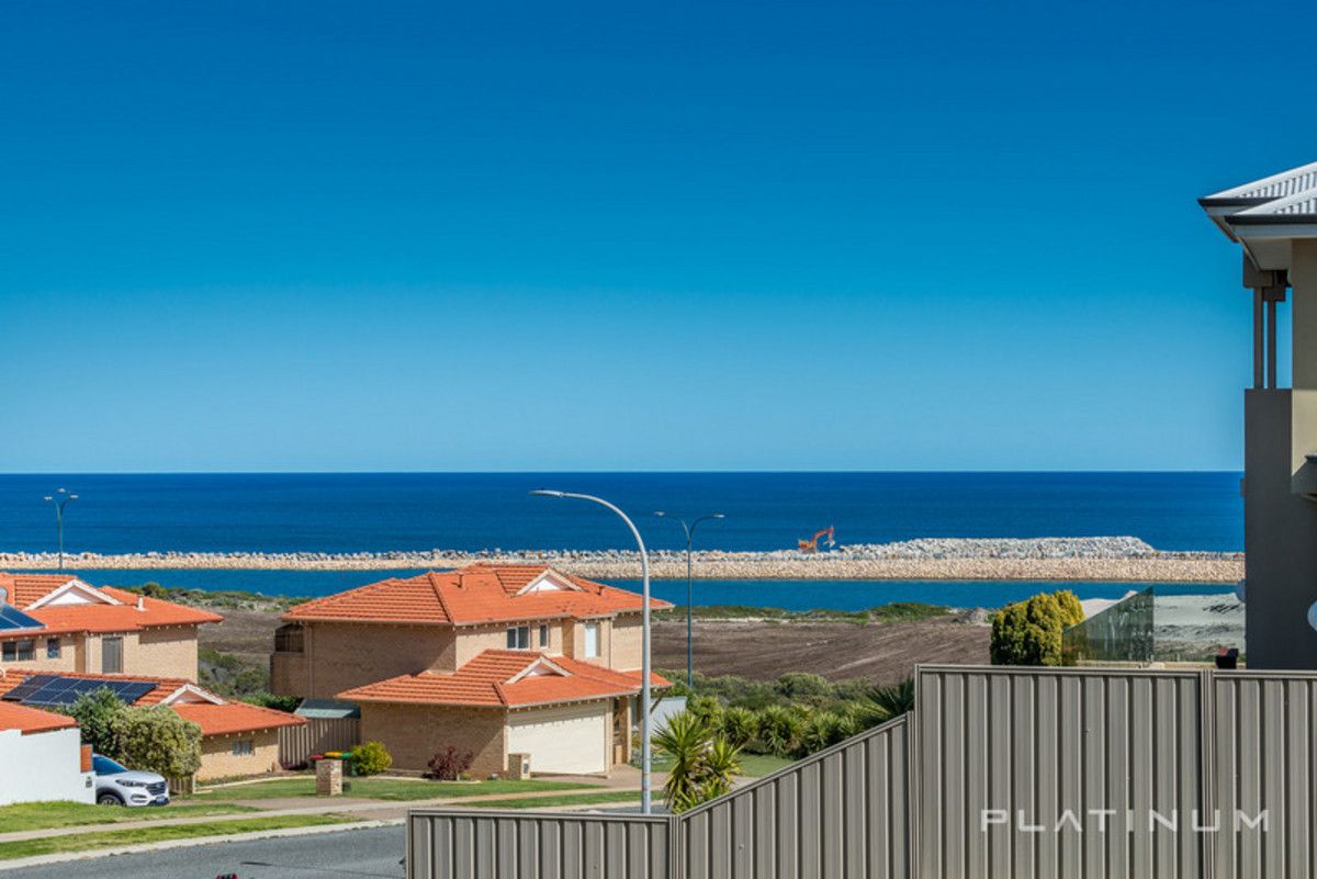 38 Southern Cross Circle, Ocean Reef WA 6027, Image 2