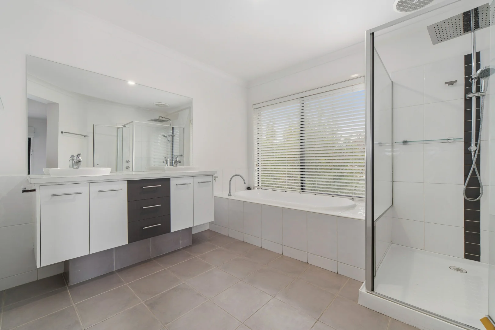 Additional image 17 of 9 Flinders Chase, Sandhurst VIC 3977