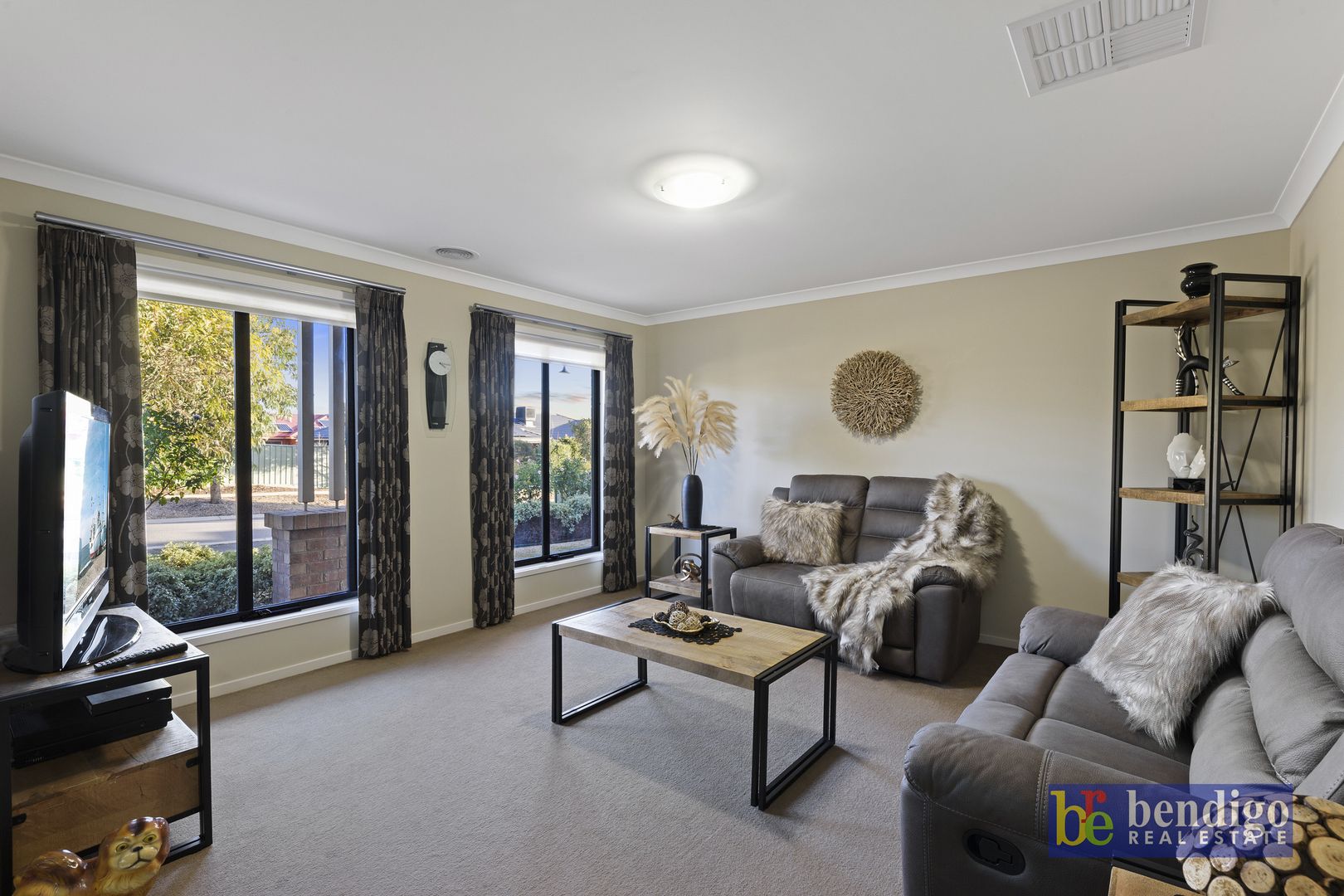 5 Ayden Place, Maiden Gully VIC 3551, Image 1
