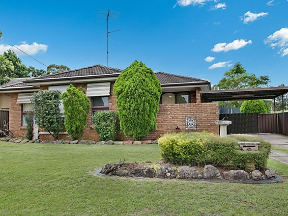 8 Wentworth Drive, Camden South NSW 2570