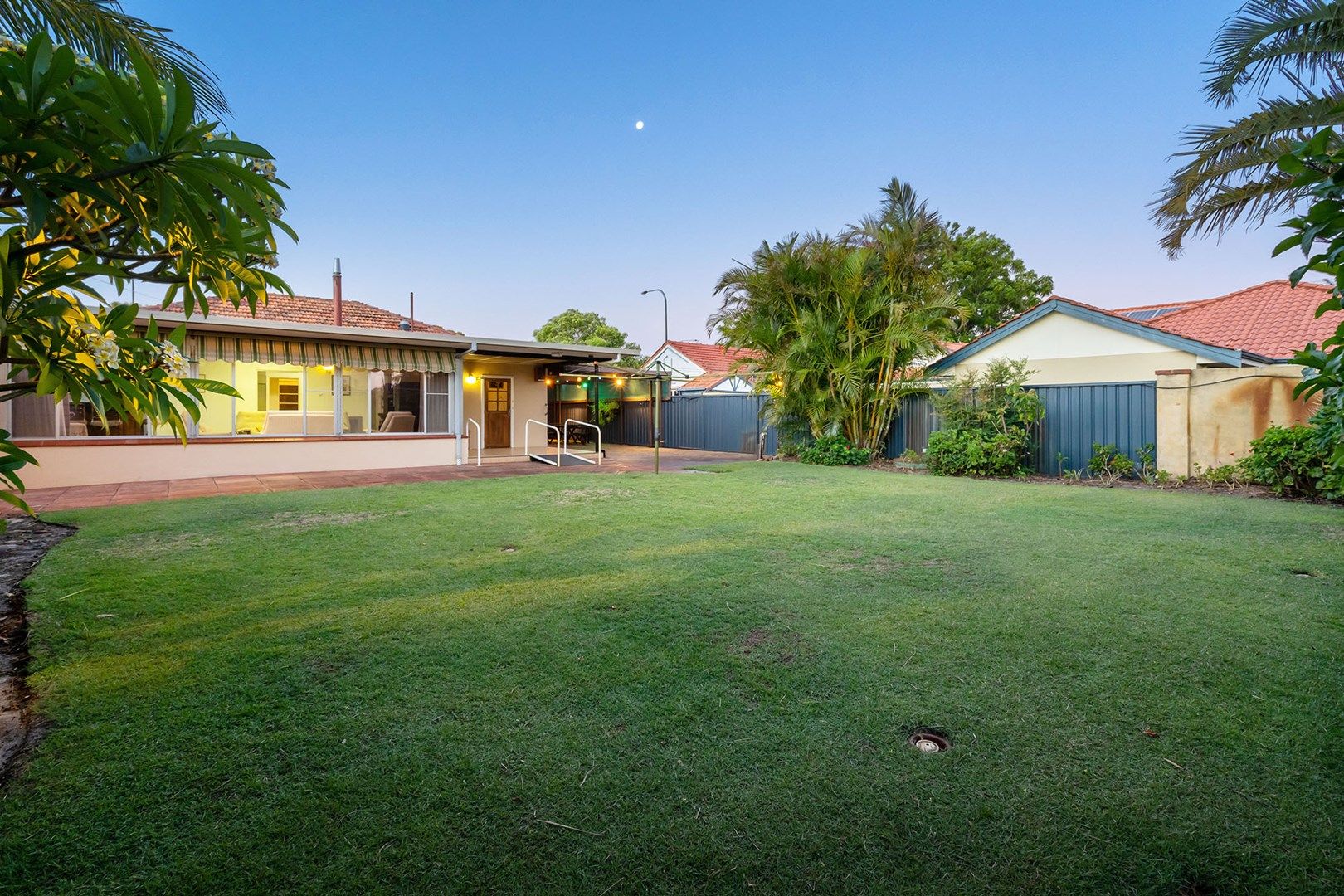 125 Manning Road, Manning WA 6152, Image 1