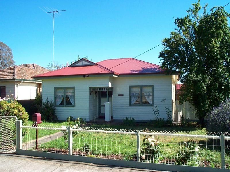 18 Waddell Street, Bacchus Marsh Property History & Address Research