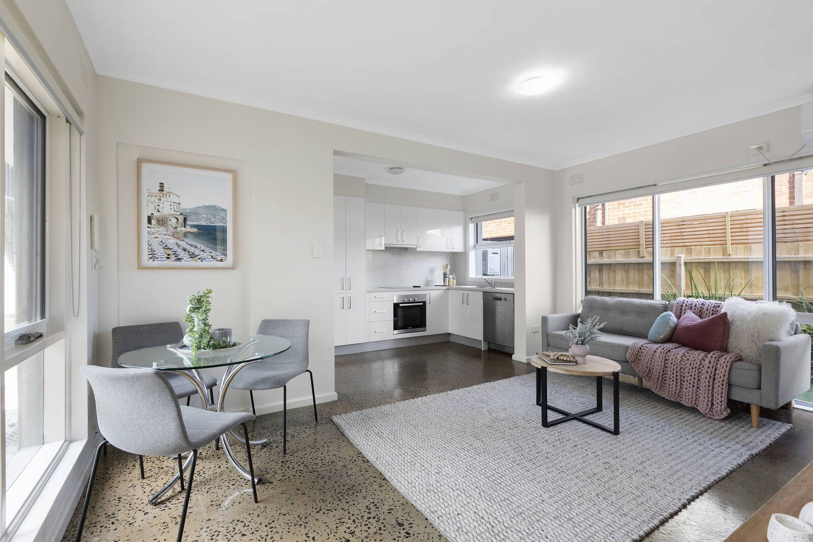 4/11 McDonald Street, Mordialloc VIC 3195, Image 1