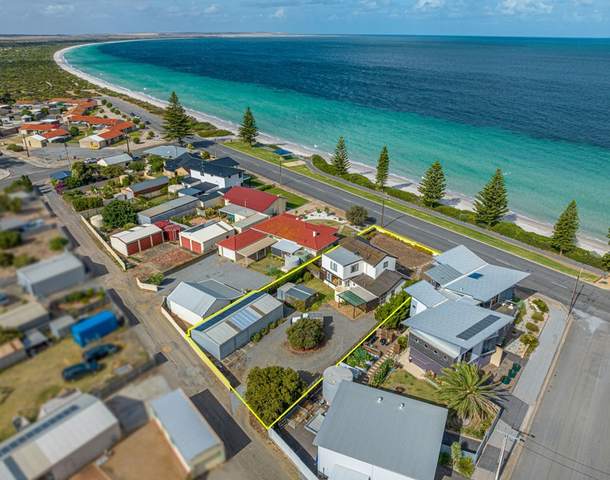 10 Esplanade , Tumby Bay SA 5605