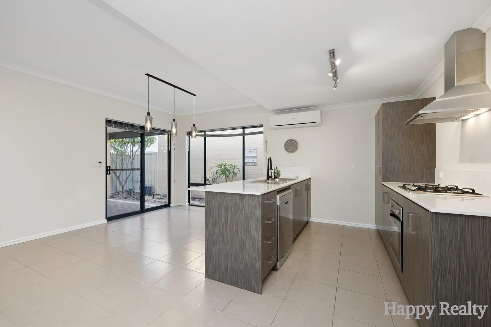 103C Amherst Road, Canning Vale WA 6155